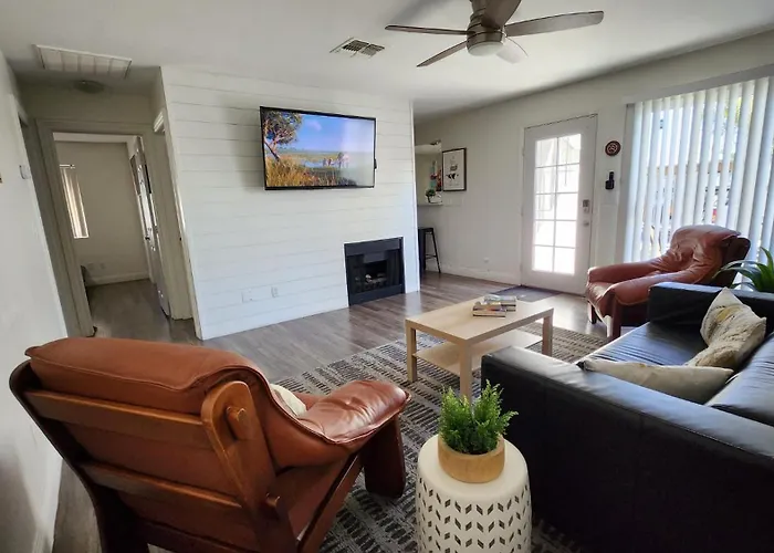 L - Fully Remodeled And Professionally Decorated